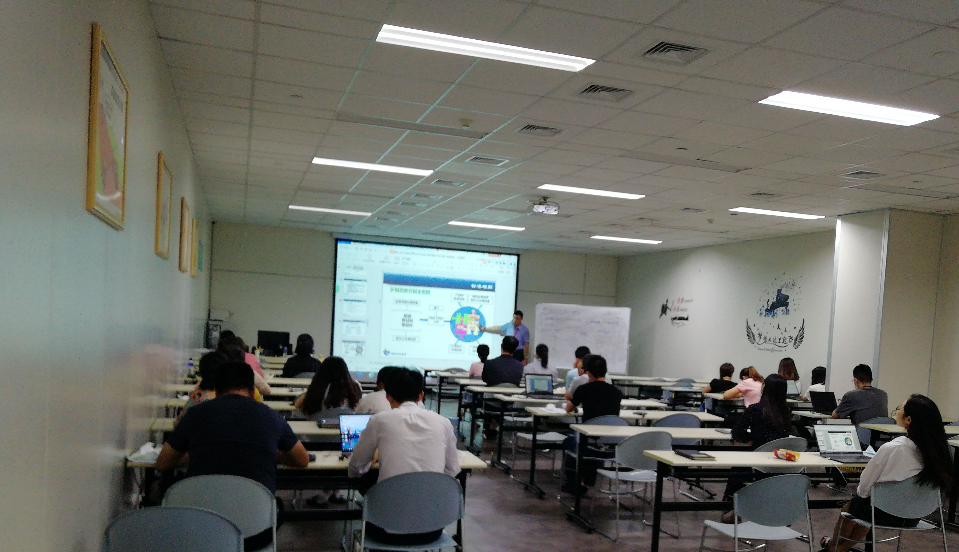 2020年8月28日，国泰认证有限公司邵青老师受邀为 LG伊诺特烟台有限公司 授